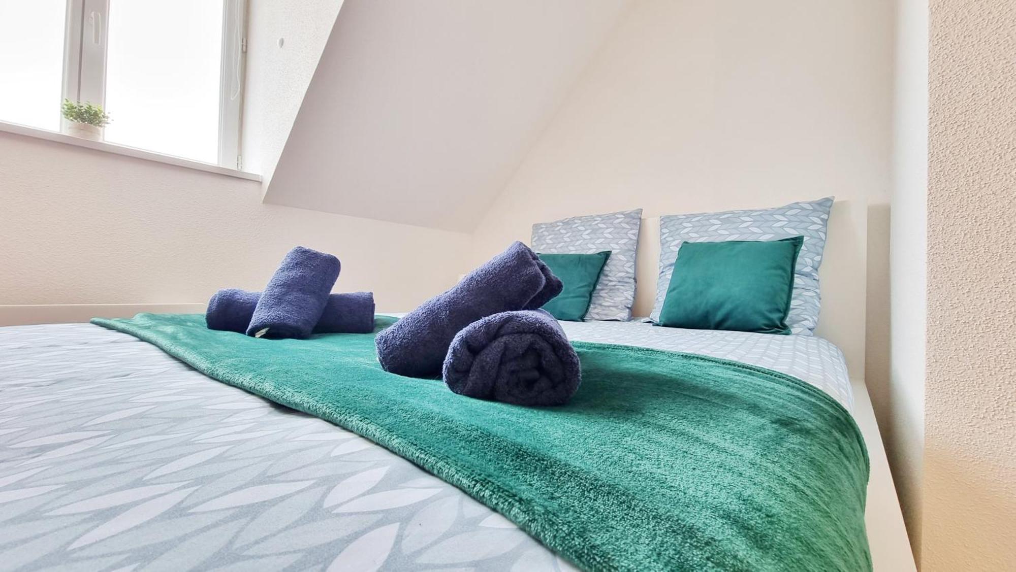 Le Triplex - 5 Chambres - 10 Pers- Fibre - Relax Bnb 뮐루즈 외부 사진