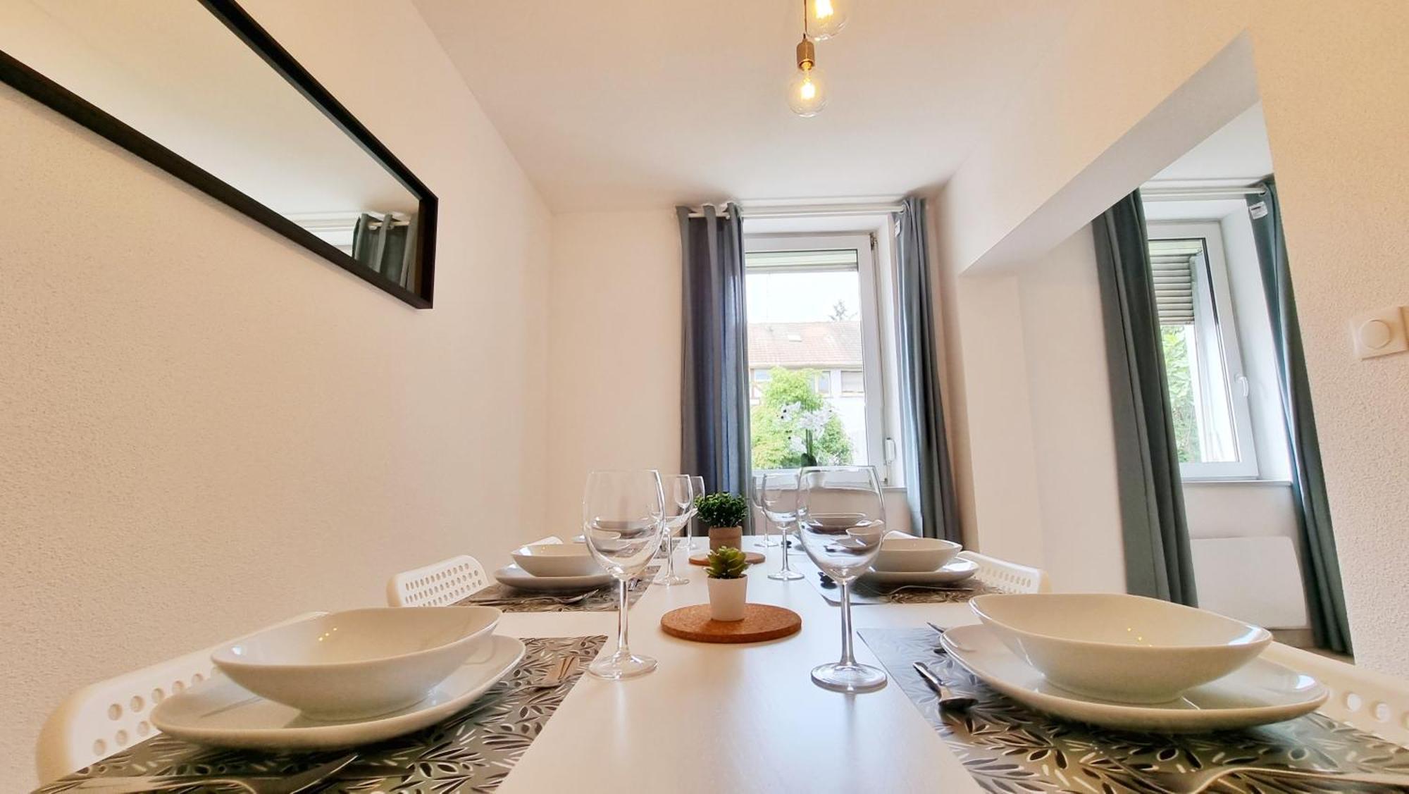 Le Triplex - 5 Chambres - 10 Pers- Fibre - Relax Bnb 뮐루즈 외부 사진