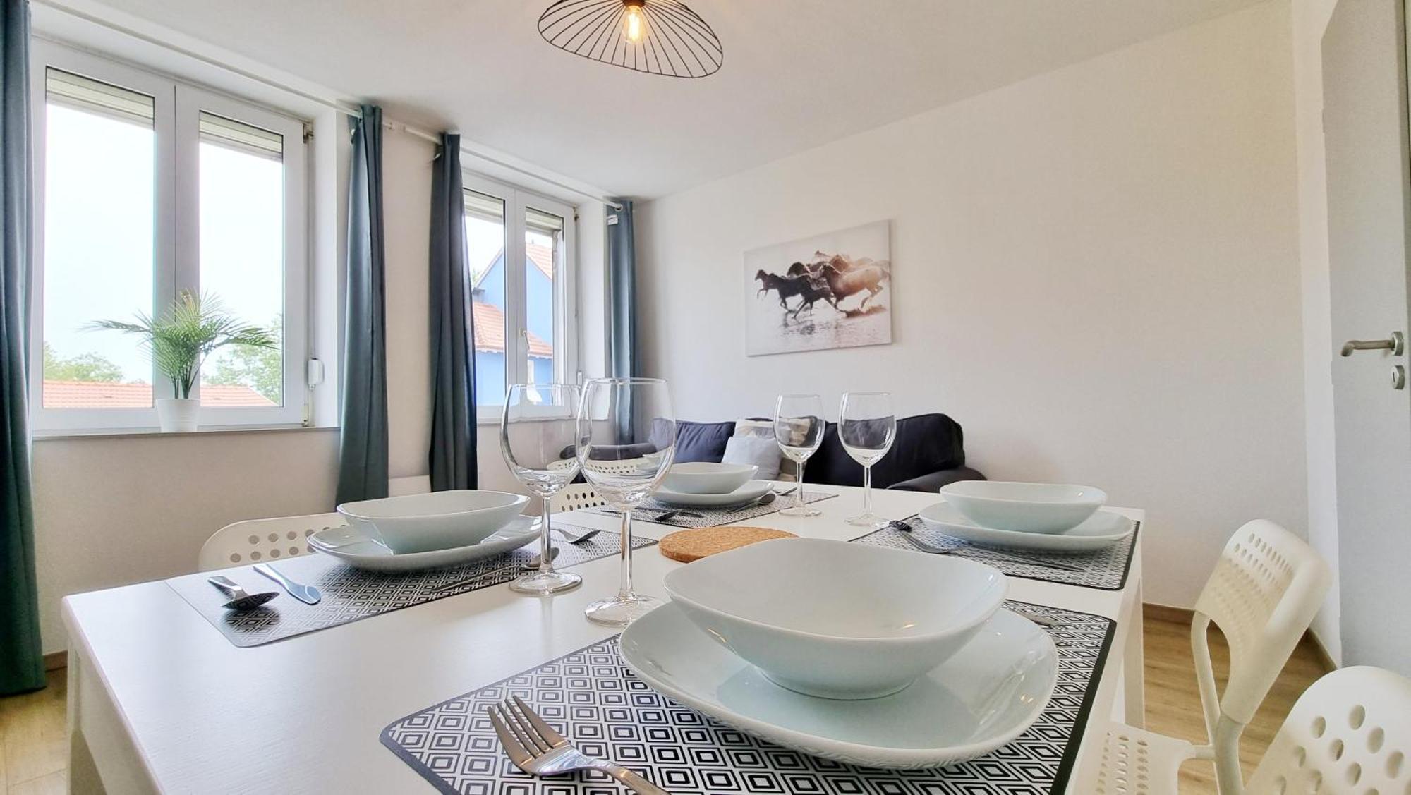 Le Triplex - 5 Chambres - 10 Pers- Fibre - Relax Bnb 뮐루즈 외부 사진