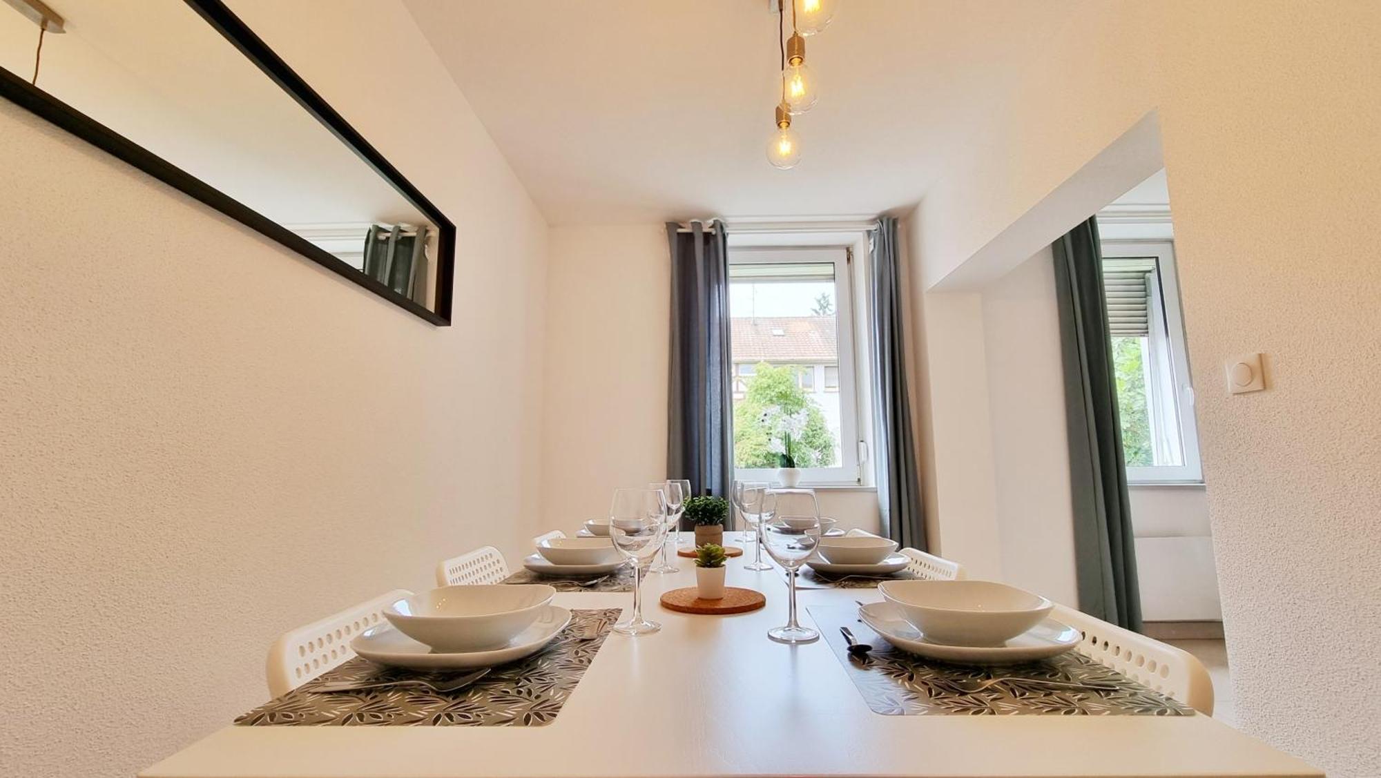 Le Triplex - 5 Chambres - 10 Pers- Fibre - Relax Bnb 뮐루즈 외부 사진